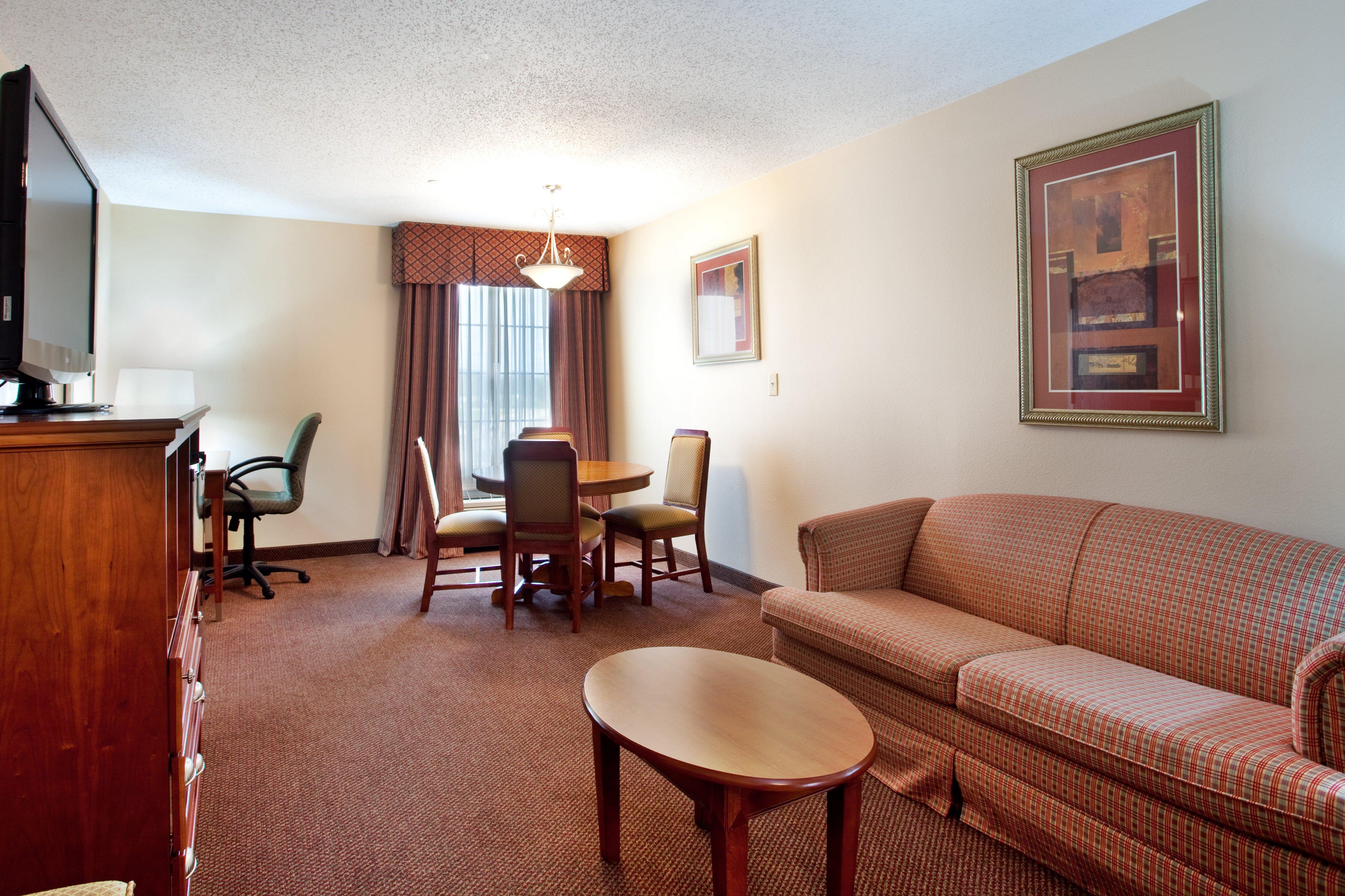 Holiday Inn Express & Suites Sulphur - Lake Charles By Ihg Buitenkant foto