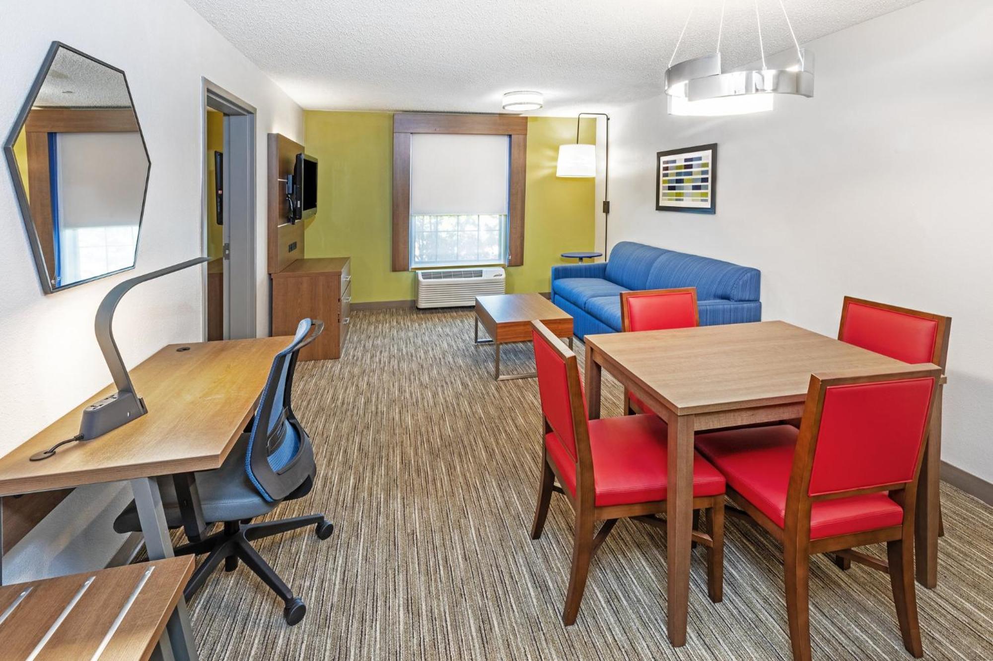 Holiday Inn Express & Suites Sulphur - Lake Charles By Ihg Buitenkant foto