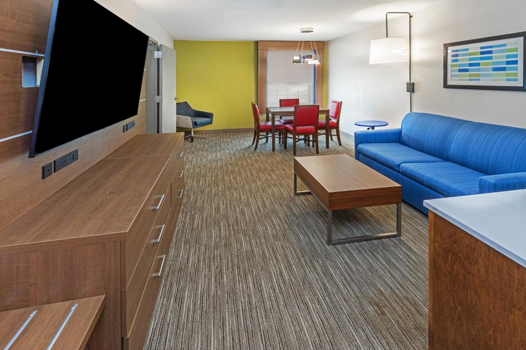 Holiday Inn Express & Suites Sulphur - Lake Charles By Ihg Buitenkant foto